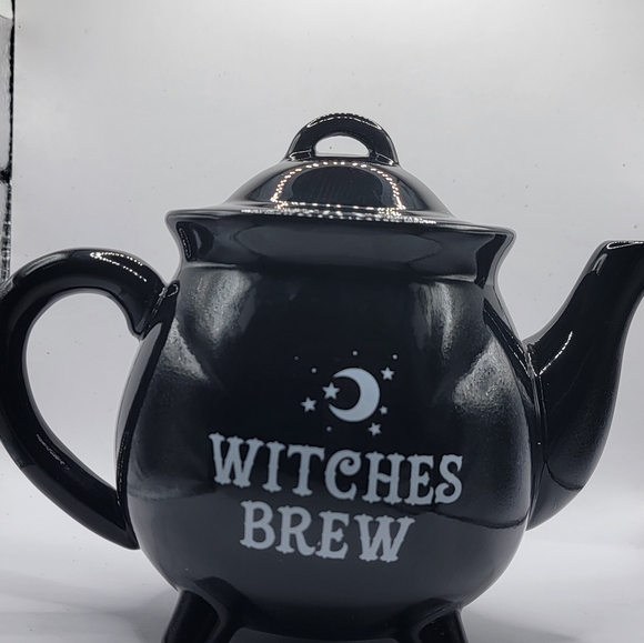 Teapot Witches Brew - Picture 2 of 2